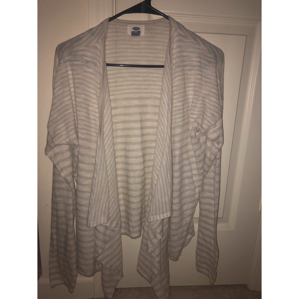 Old navy sweater
